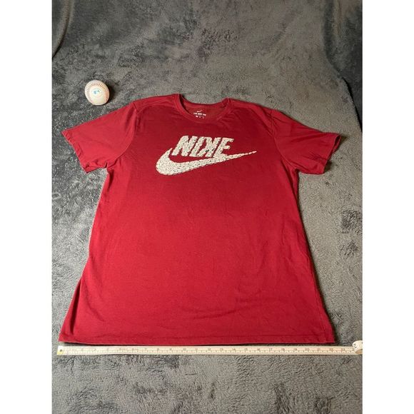 Nike Dri fit Graphic T-shirt - Picture 3 of 4